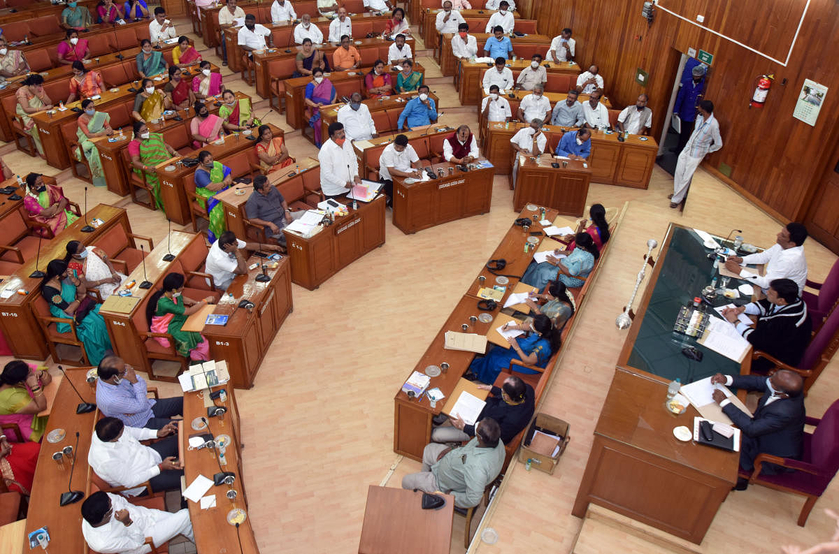 The BBMP council meeting on Tuesday. Credit: DH Photo/Anup Ragh T