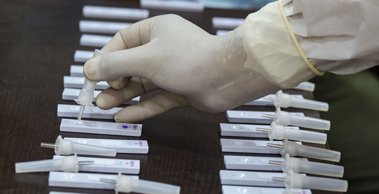 The survey noted that there could be under-detection of Covid-19 cases in the zero stratum districts on account of low testing as well as poor access to testing laboratories. Representative image/Credit: PTI Photo