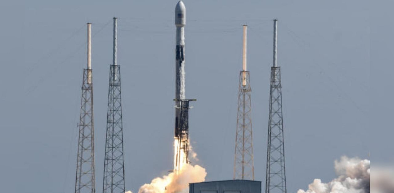 A SpaceX Falcon 9 rocket lifts off from Pad 40 at Cape Canaveral Air Force Station Tuesday, Aug. 18, 2020. The rocket is carrying a bundle of Starlink satellites and several SkySat Earth-imaging satellites. Credit: AP/PTI