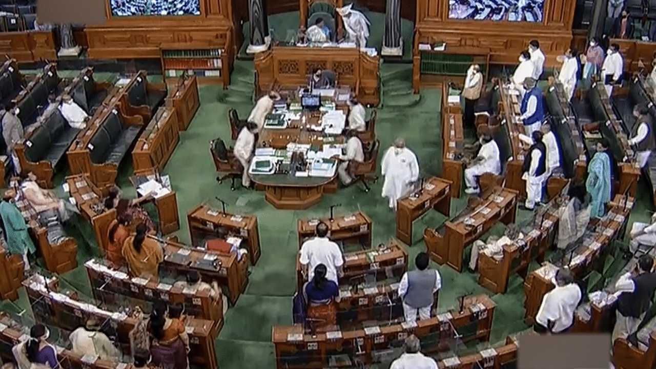 Parliamentarians in the Lok Sabha during the ongoing Monsoon Session of Parliament, amid the coronavirus pandemic. Credits: PTI Photo