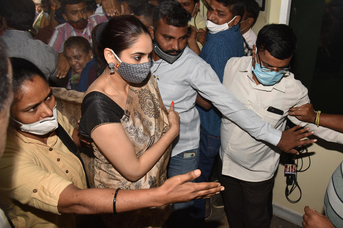 Actors Ragini Dwivedi and Sanjjana Galrani were arrested by the Central Crime Branch in connection with the ongoing drug case.