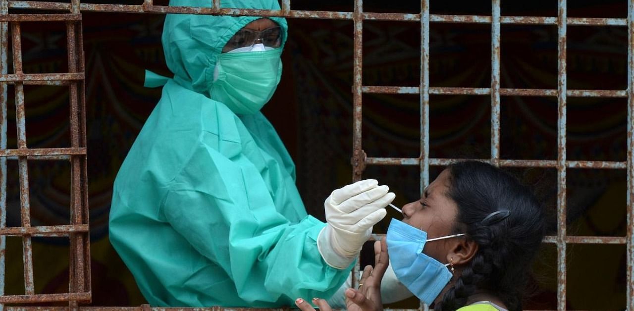 Of the 24,895 coronavirus cases in the union territory, there were 5,097 active cases while 19,311 patients had recovered and were discharged apart from 487 fatalities. Credit: AFP