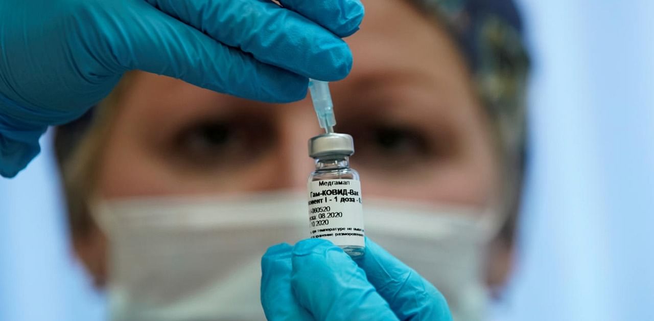  A nurse prepares Russia's Sputnik-V vaccine against the coronavirus disease. Credit: Reuters