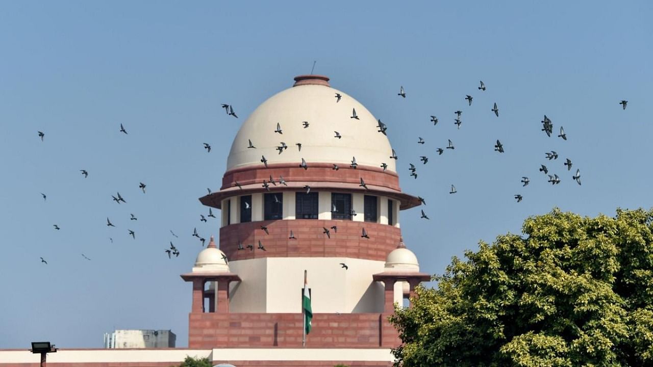 The SC has sought the reply of the officers within four weeks. Credit: File photo