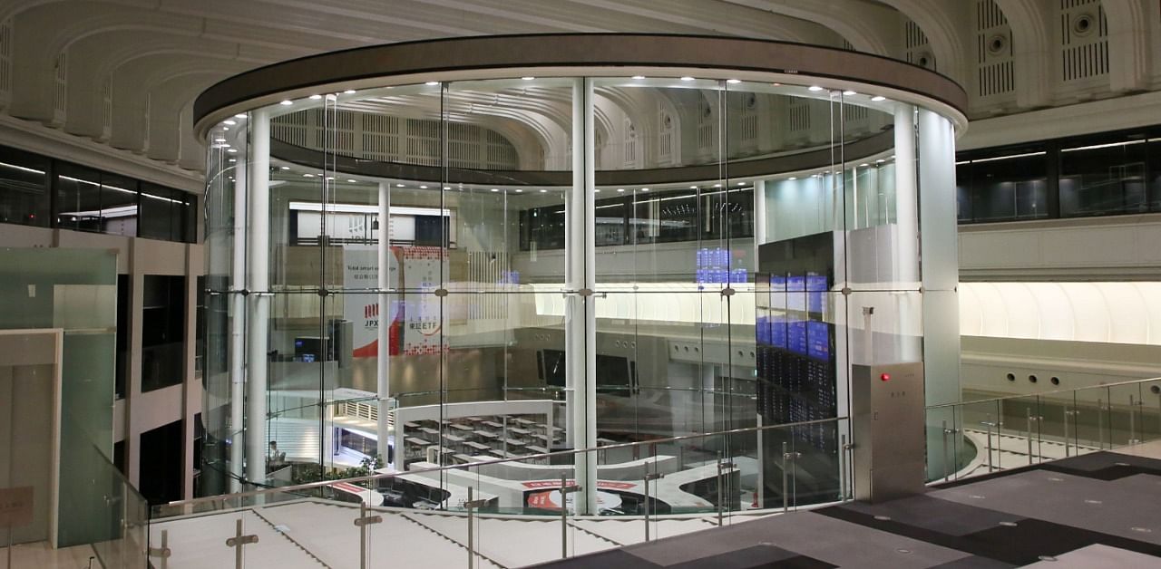 The TSE Arrows Market Centre is seen following a technical problem affecting trading in Tokyo's stock exchanges, in Tokyo. Credit: AFP Photo