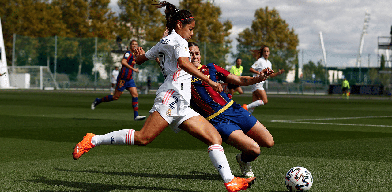Barca dominated play from the start and took the lead in the 18th minute with a deflected strike from the edge of the area by Patricia Guijarro. Credit: Twitter/realmadridfem