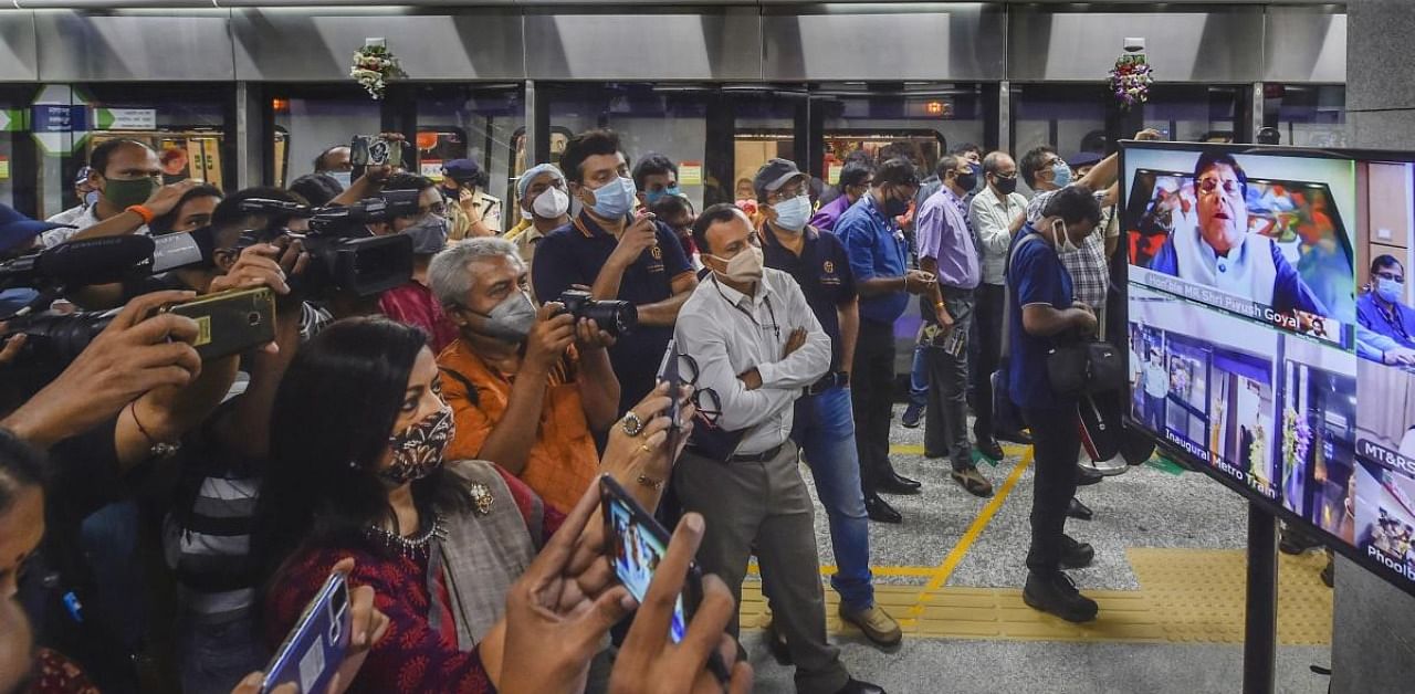 Union Minister for Railways Piyush Goyal inaugurates Phoolbagan metro station and its services. Credit: PTI