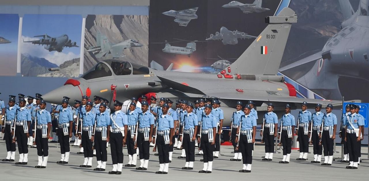 Dress rehearsal for the 88th IAF Day. Credit: AFP Photo