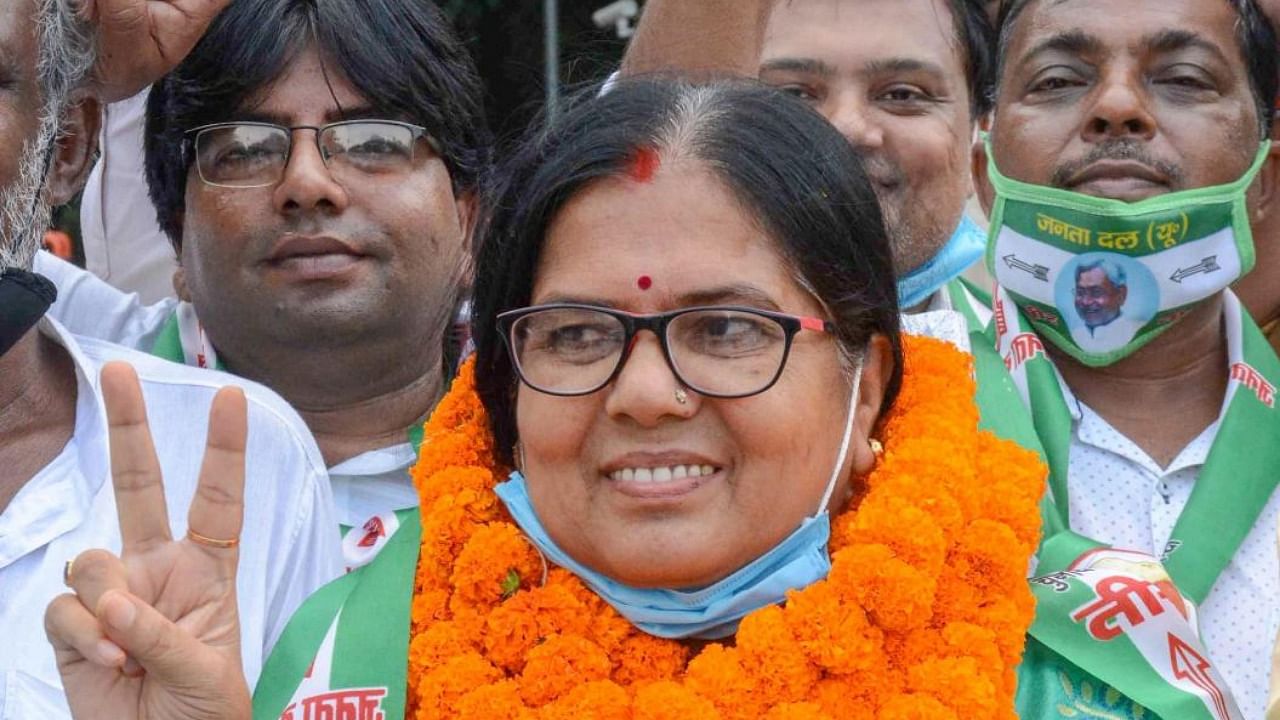 Bihar minister Manju Verma flashes the victory sign after being nominated as a candidate of JD(U) party for the upcoming Bihar State Assembly elections, in Patna. Credit: PTI.