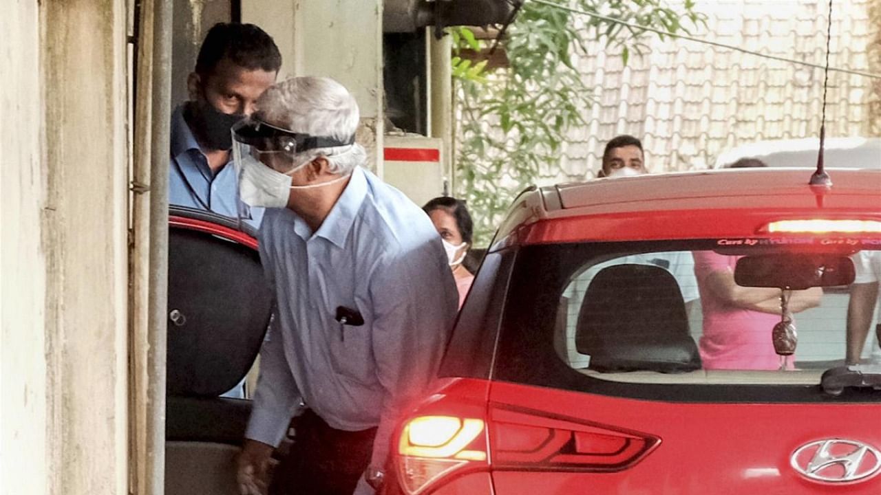 Former principal secretary to Kerala chief minister M Sivasankar arrives at custom's office for questioning in connection to the Kerala gold smuggling case. Credit: PTI.