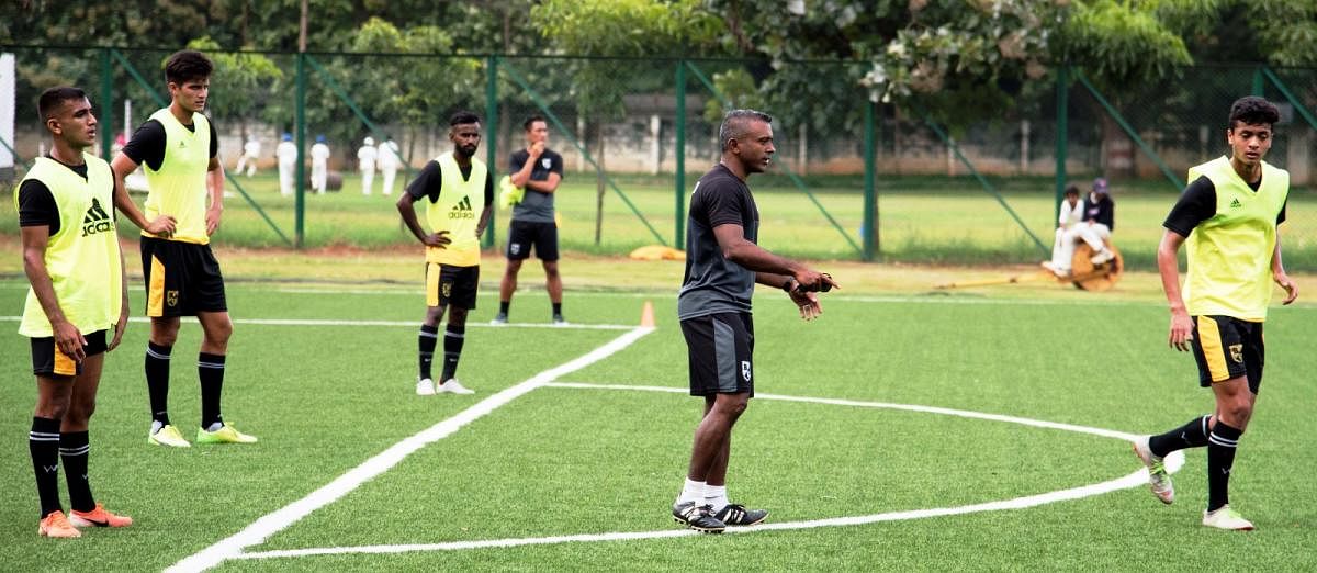 FC Bengaluru United head coach Richard Hood during a training session.