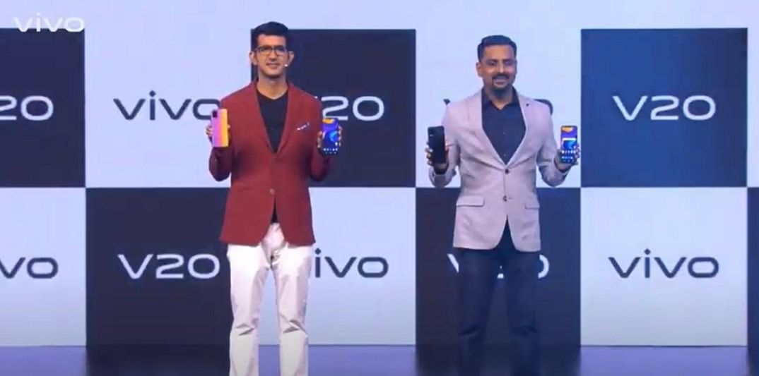 From left-right: Nipun Marya, (Director Brand Strategy, Vivo India) and Nikhil Bhargava (Director- Product Management, Vivo India) launch the new Vivo 20 on Tuesday (October 13)