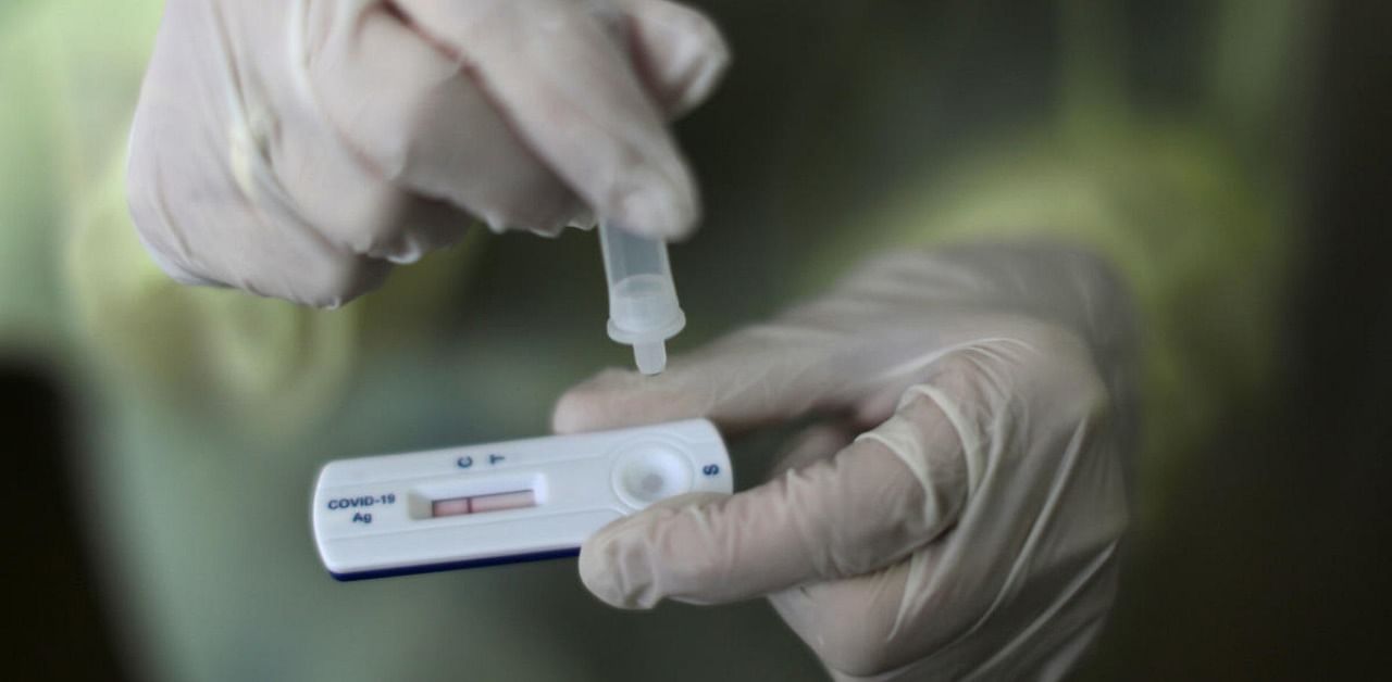 The new test, Abbott’s BinaxNOW, offers results in 15 minutes, compared with the days or weeks people may have to wait for a PCR result. Representative Photo. Credit: Reuters