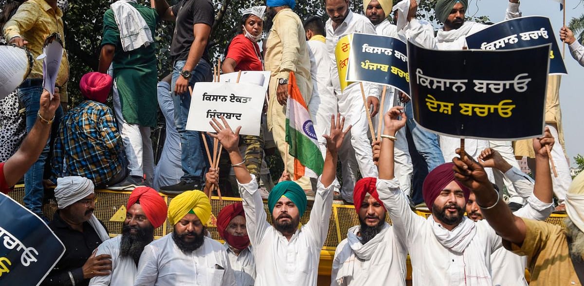 More than half the farmers supporting or opposing farm laws have no