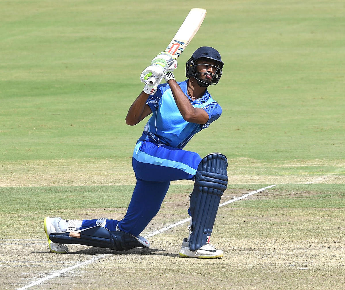 Karnataka teenager Devdutt Padikal has amassed 456 runs from eight games in the ongoing Vijay Hazare Trophy, giving a strong poof of his talent. DH PHOTO/ SRIKANTA SHARMA R