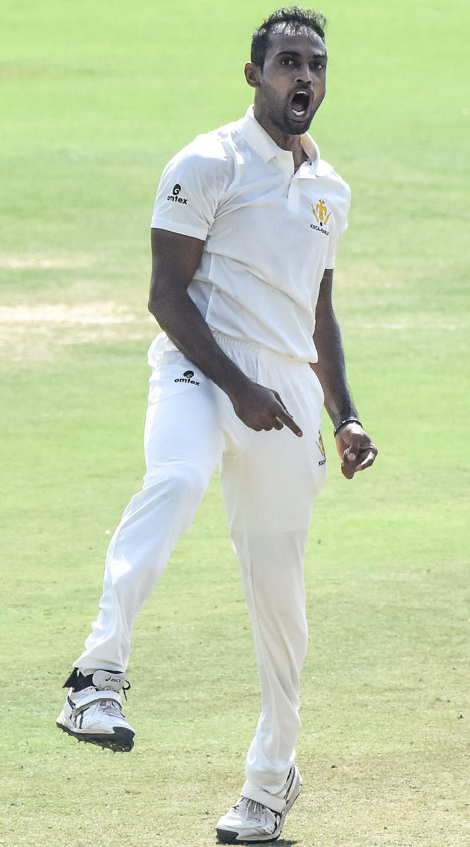 Pacer Abhimanyu Mithun picked up three wickets to keep Karnataka in the game on the second day against Mumbai. DH FILE PHOTO