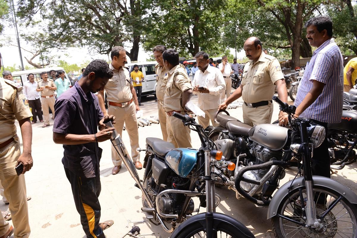 Many motorcyclists modify the silencers, which is illegal. REPRESENTATIVE IMAGE