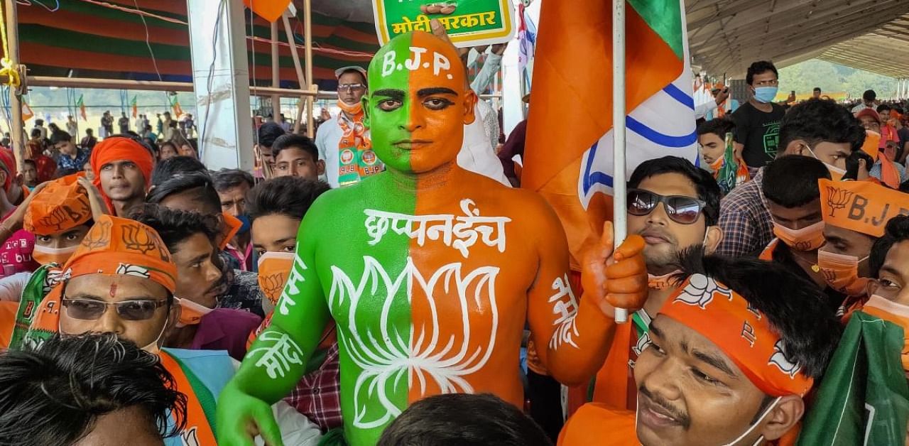 NDA's supporters during Prime Minister Narendra Modi's election rally for the second phase Bihar Assembly polls. Credit: PTI