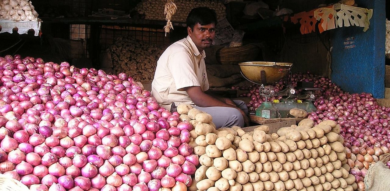 In Delhi, retail onion prices spiked to Rs 80 per kg on October 21 from Rs 20 per kg in June. Credit: Pixabay Photo