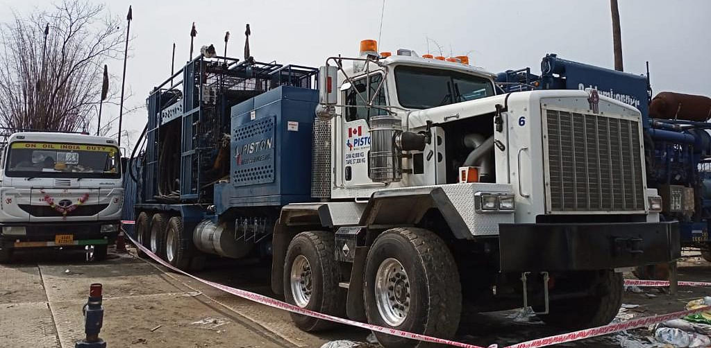 Snubbing unit from Canada at Baghjan, Assam. Credit: Oil India Limited