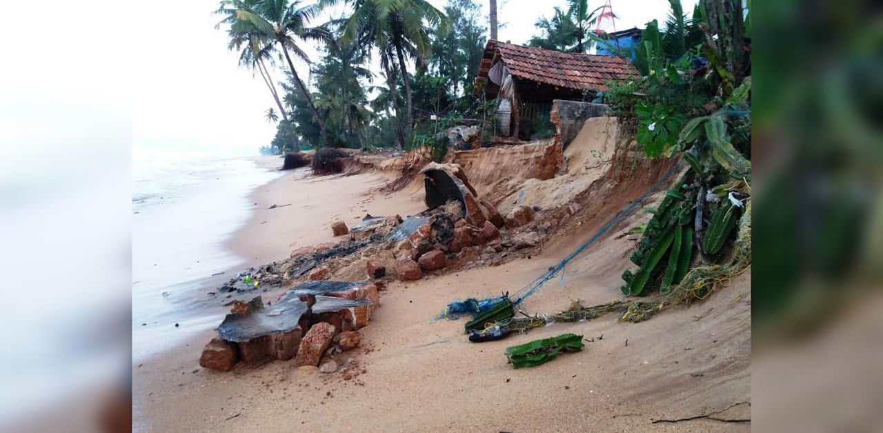 A view of the sea erosion at Dombe in Paduvari of Baindoor. Credit: DH Photo