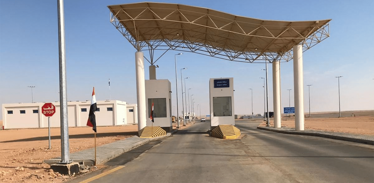 A handout picture released by the Iraqi Border Crossing Commission on November 18, 2020 shows the Arar border crossing between Iraq and Saudi Arabia. Credit: AFP