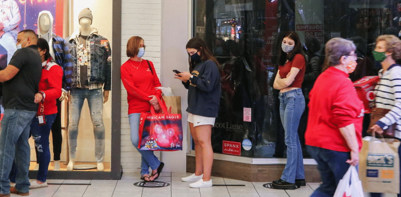 Shoppers wait in line at Coastal Grand Mall on Black Friday, as the coronavirus disease (COVID-19) pandemic continues, in Myrtle Beach, South Carolina, U.S., November 27, 2020. Credit: Reuters Photo