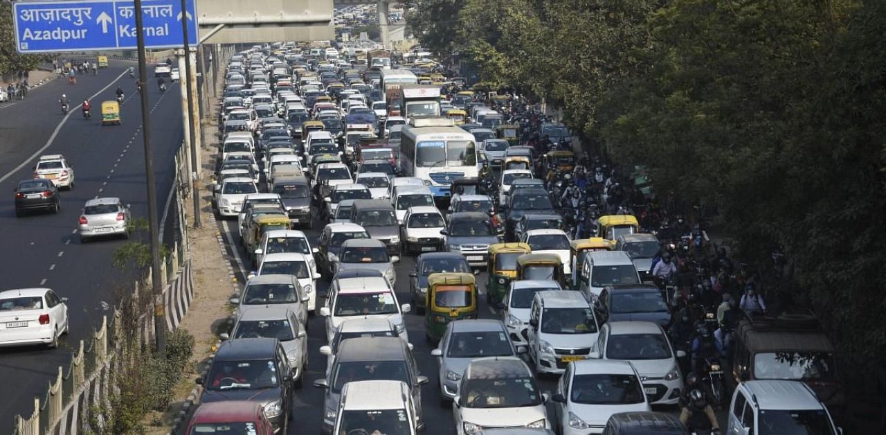 Traffic congestion at Ring Road due to farmers march towards Delhi to protest farm reform bills. Credit: PTI Photo