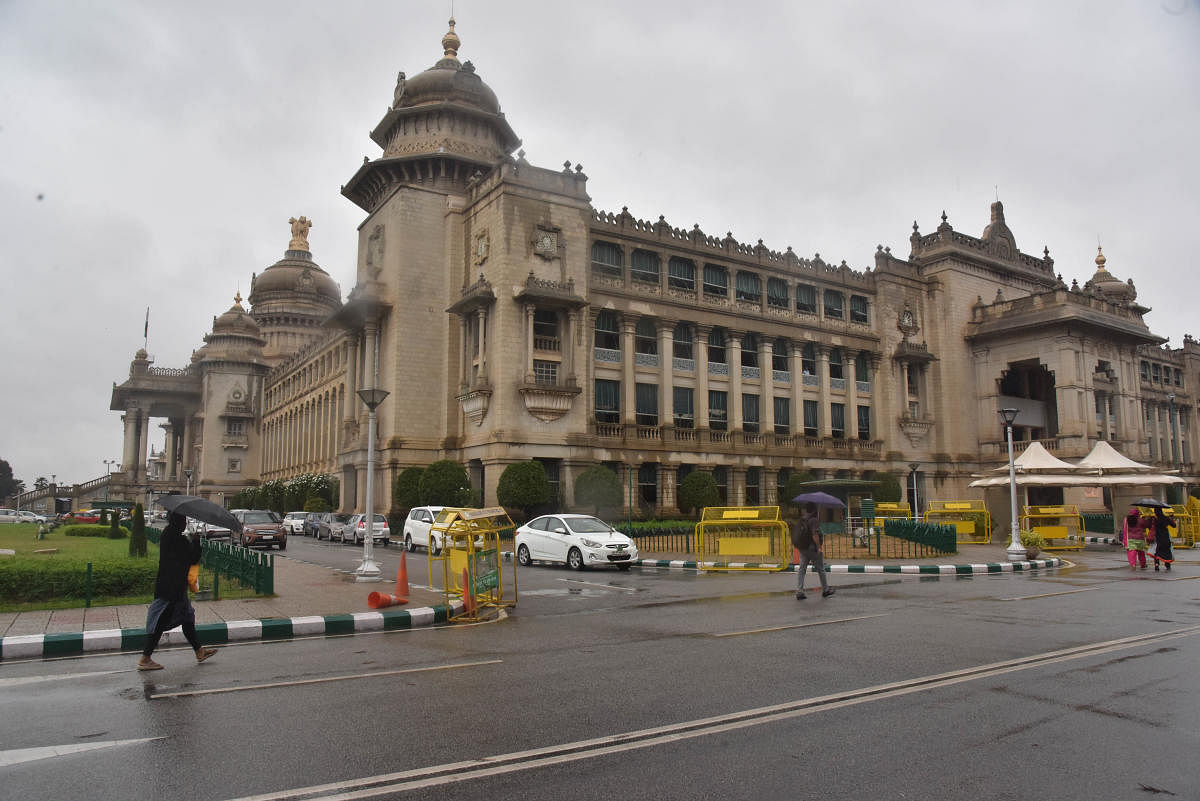 The Vidhana Soudha in Bengaluru. DH FILE PHOTO