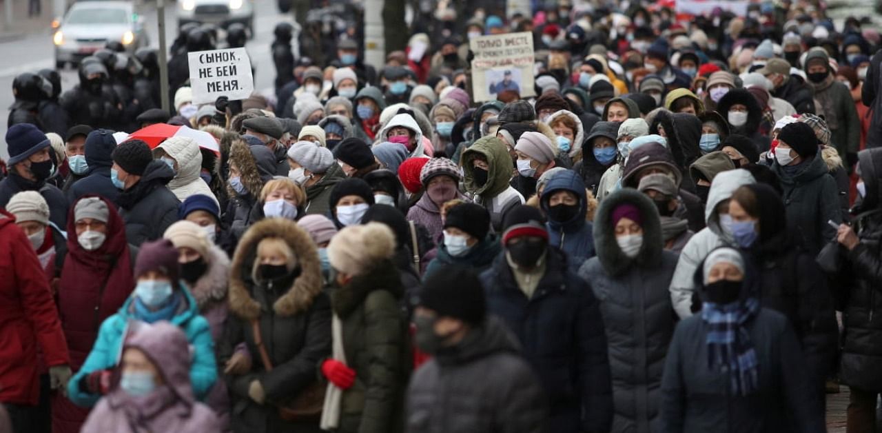 eople, including pensioners, take part in an opposition rally to demand the resignation of Belarusian President Alexander Lukashenko. Credit: Reuters Photo