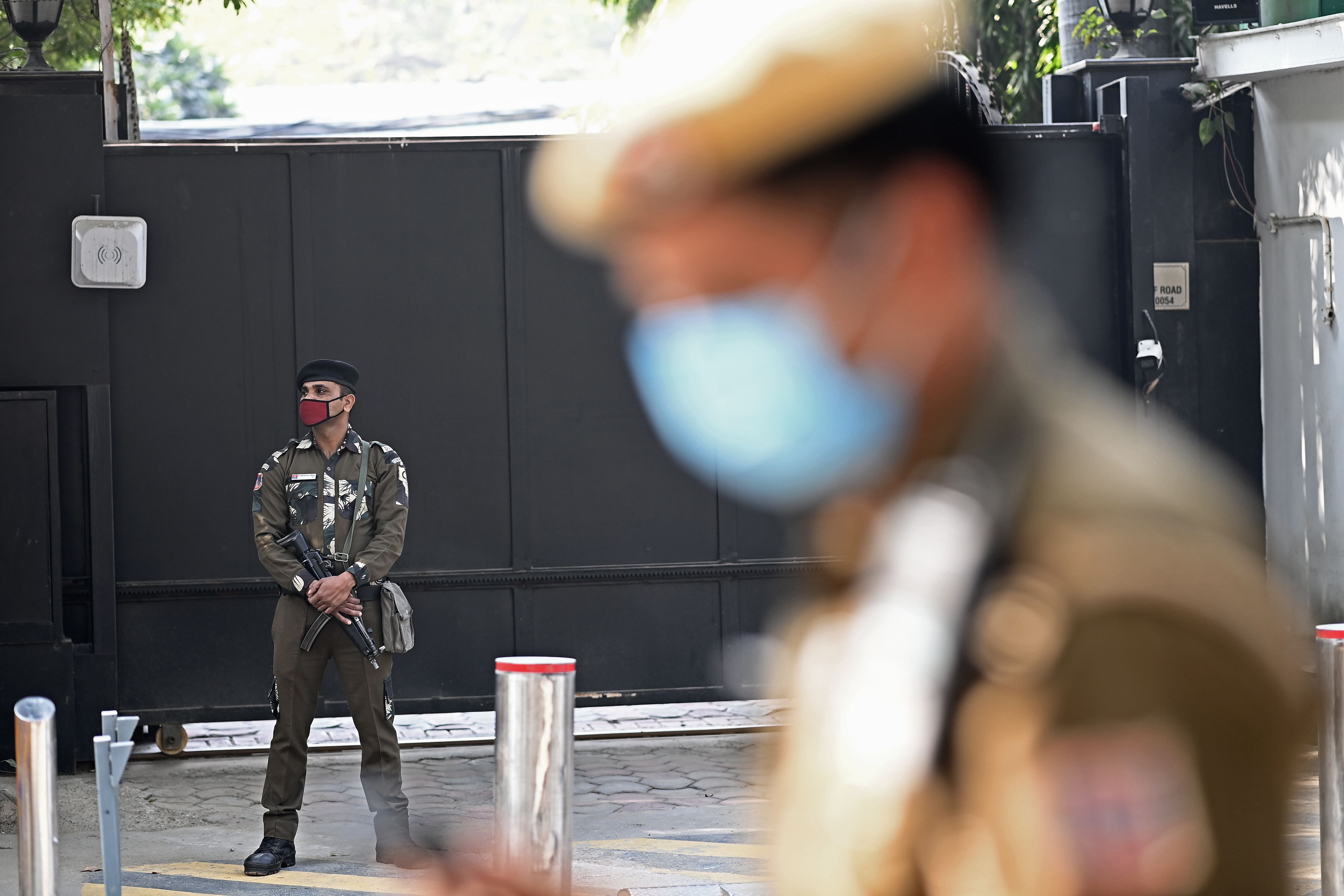 A security personnel stands guard at the main entrance of the residence of Delhi's Chief Minister Arvind Kejriwal in New Delhi on December 8, 2020. Representative image/Credit: PTI Photo