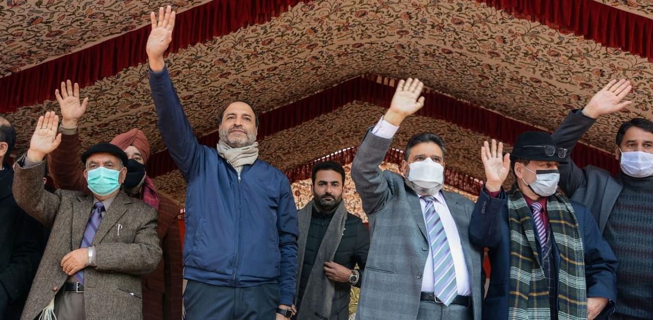 Jammu and Kashmir (J&K) Apni Party President Altaf Bukhari with his senior party leaders during the first party convention, at Sher-e-Kashmir Park in Srinagar. Credit: PTI.