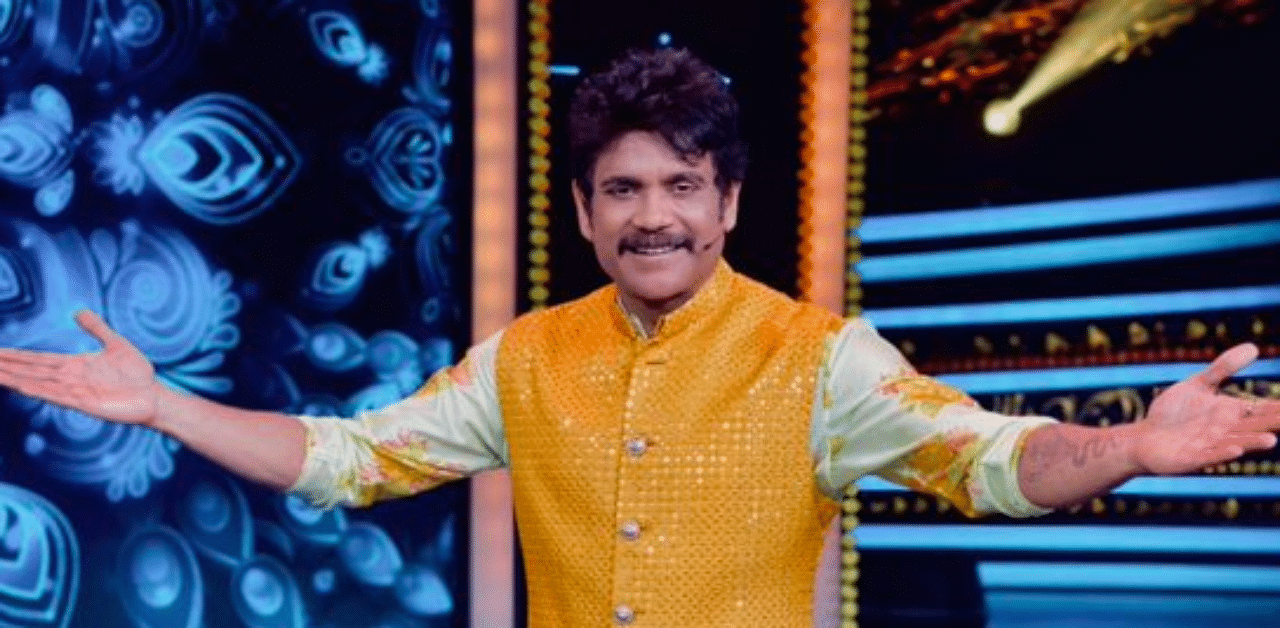 Actor Nagarjuna on the sets of 'Bigg Boss Telugu'. Credit: Twitter/@iamnagarjuna