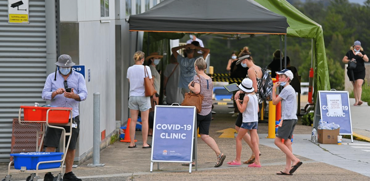 People line up for a Covid-19 coronavirus testing at Mona Vale Hospital in Sydney. Credit: AFP Photo