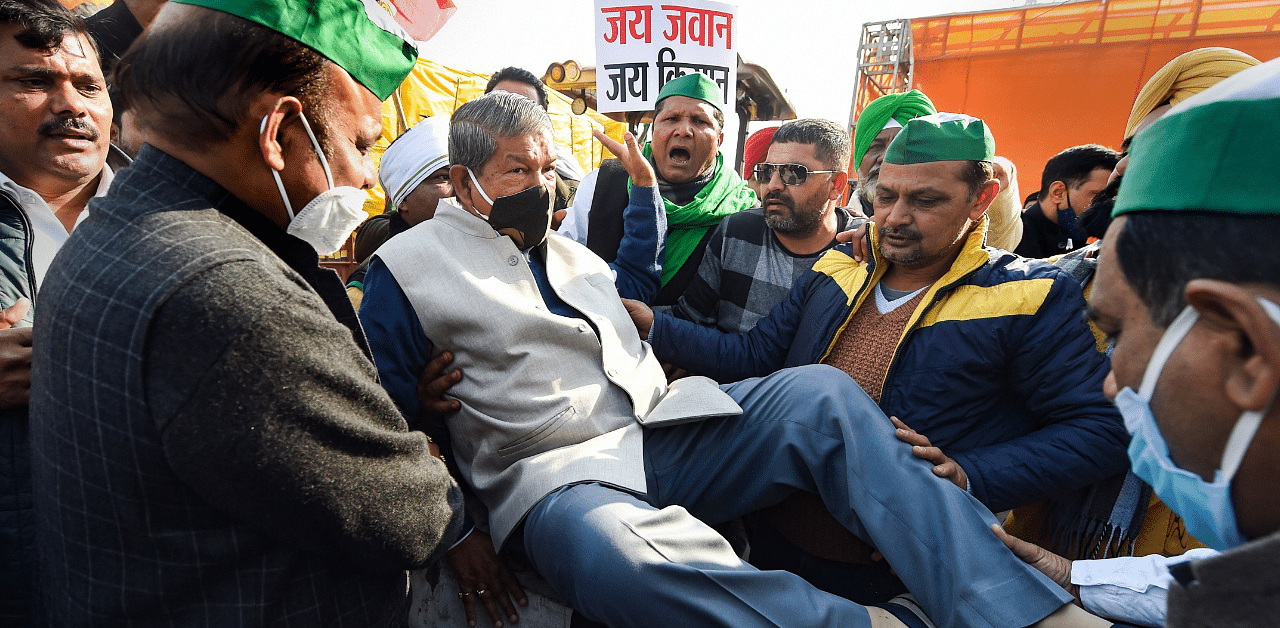 Former Uttarakhand Chief Minister Harish Rawat joins farmers' protest against the Centre's farm reform laws, ay Delhi-UP border in Ghaziabad. Credit: PTI