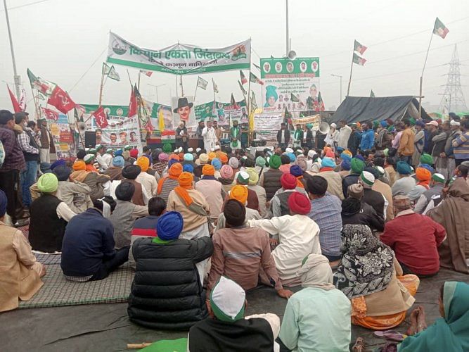 Farmers protesting against the farm laws. Credit: PTI Photo