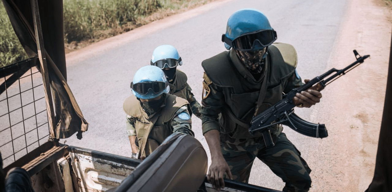 Egyptian commandos of the United Nations Multidimensional Integrated Stabilization Mission in the Central African Republic (MINUSCA) patrol on the outskirts of Bangui, the capital of the Central African Republic. Credit: AFP Photo