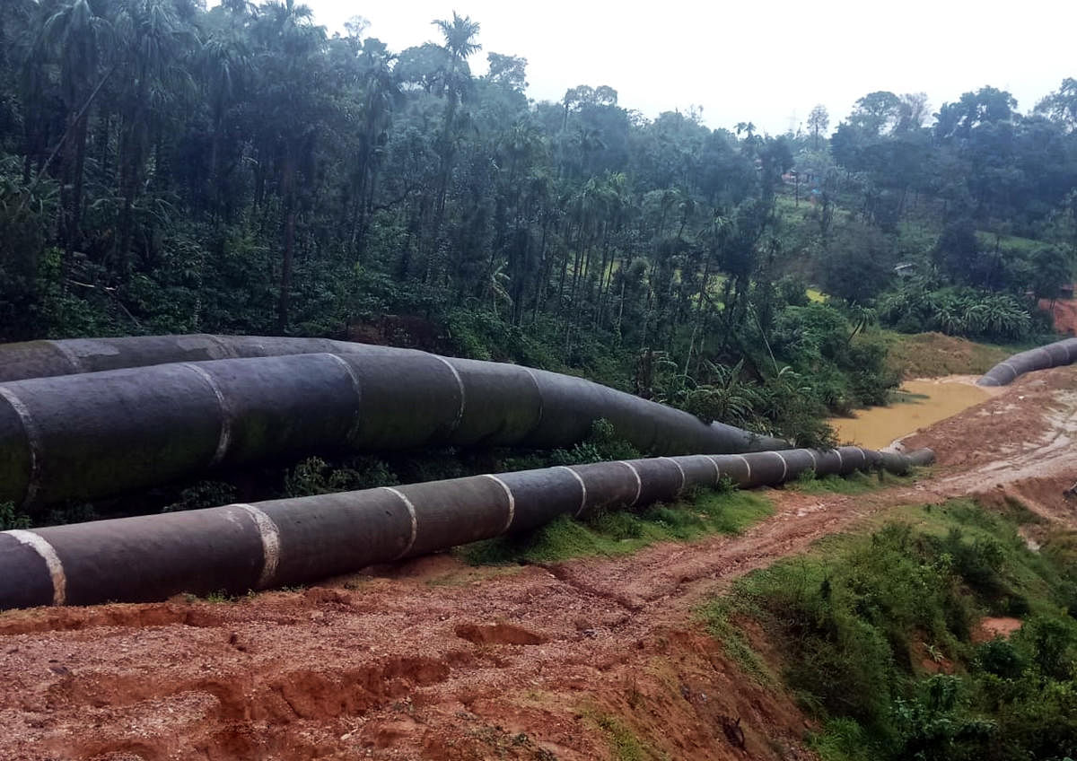 Huge pipelines, laid under Yettinahole project, at Aluvalli in Sakleshpur taluk, Hassan district. DH PHOTO
