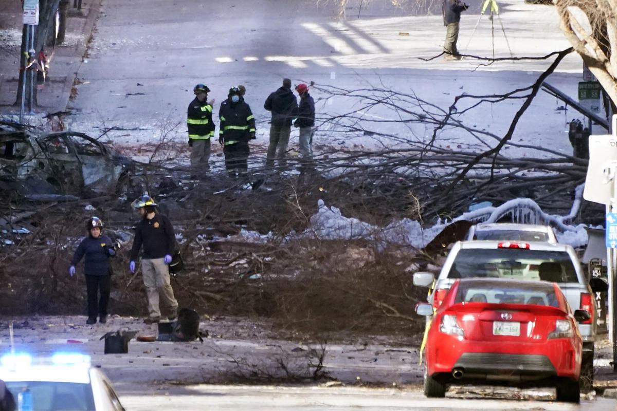 Nashville:Investigators work at the scene of an explosion. Credit: AP.