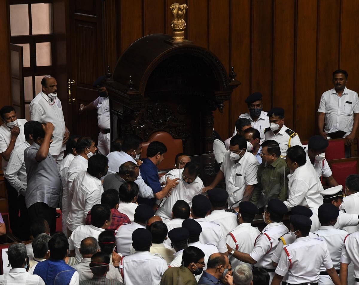 Legislative Council deputy chairperson S L Dharme Gowda was heckled during the ruckus in the House on December 15.DH File Photo
