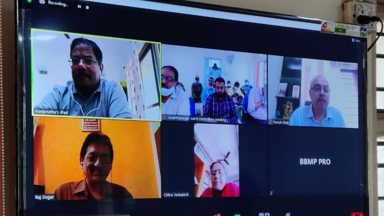 BBMP Commissioner N Manjunatha Prasad and other officials discussed various civic issues during the virtual meet. Credit: DH.