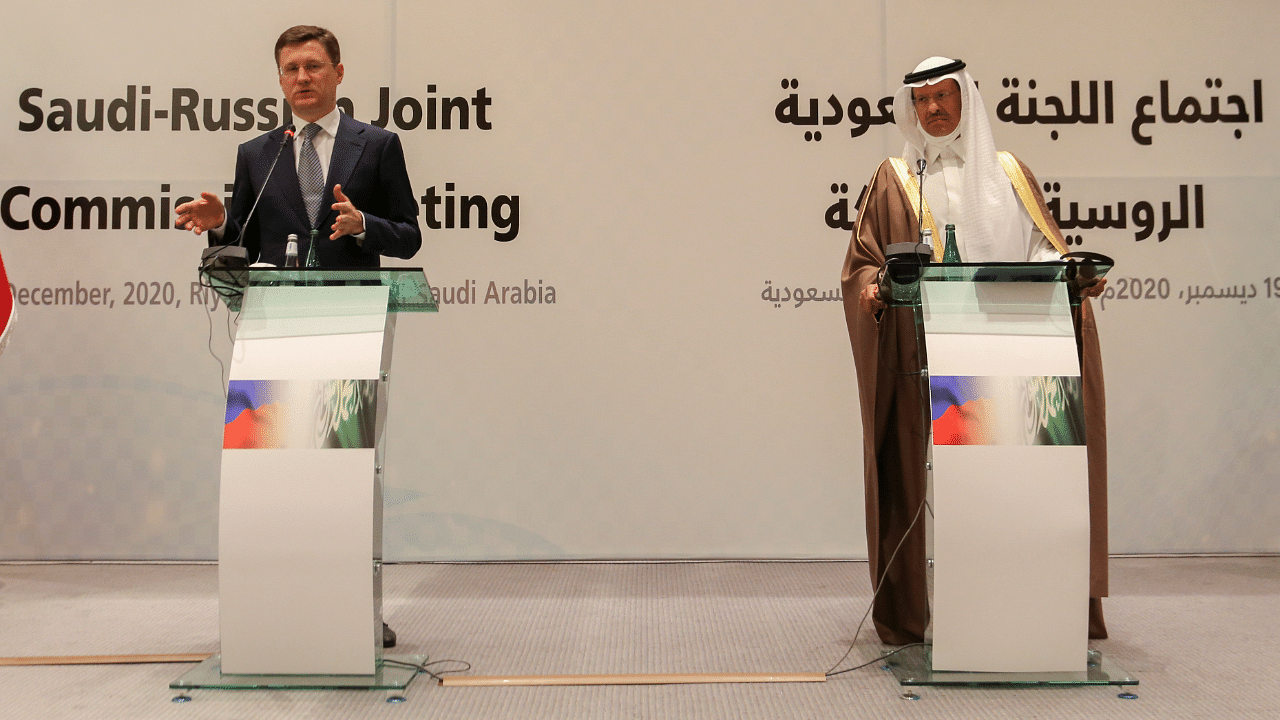 Press conference by Saudi Energy Minister, Prince Abdulaziz bin Salman al-Saud and Russian Energy Minister Alexander Novak. Credit: Reuters Photo