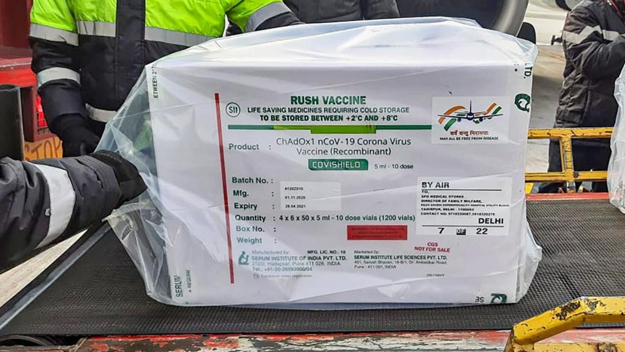 First consignment of Covid-19 vaccine arrives at Delhi Airport in a special SpiceJet flight from Pune. Credit: PTI/DIAL handout.