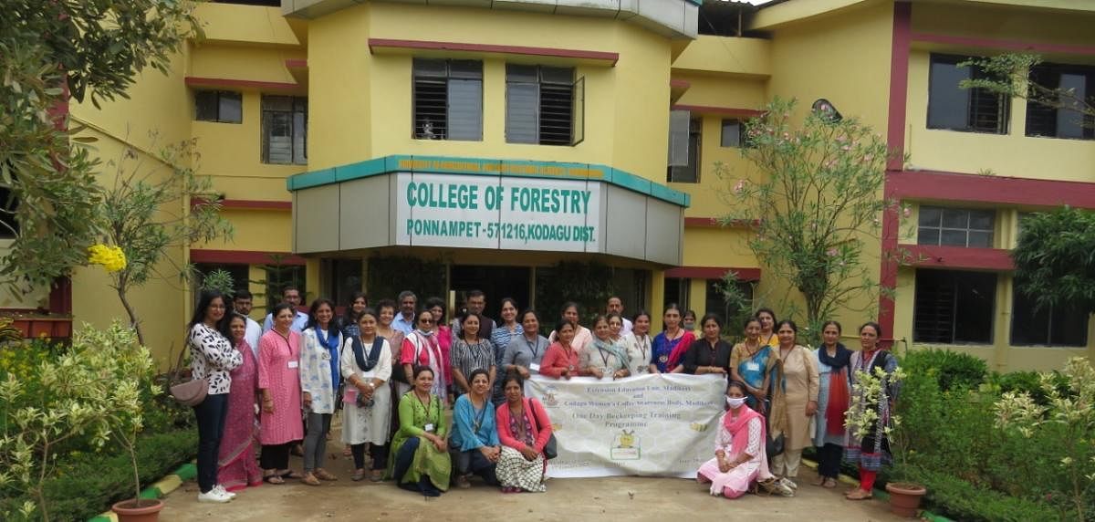 Participants at the training programme on apiculture at the College of Forestry in Ponnampet.