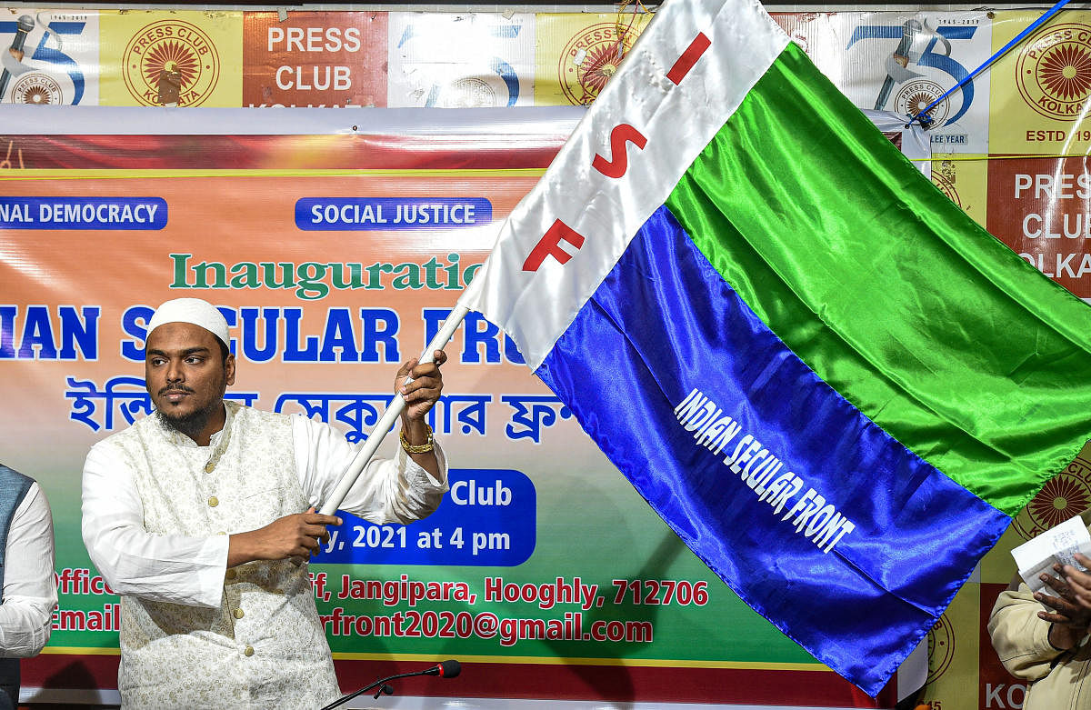 Abbas Siddiqui, influential cleric of Hooghly’s Furfura Sharif, launches his new party Indian Secular Front, ahead of West Bengal elections, in Kolkata, Thursday, Jan. 21, 2021. Credit: PTI Photo