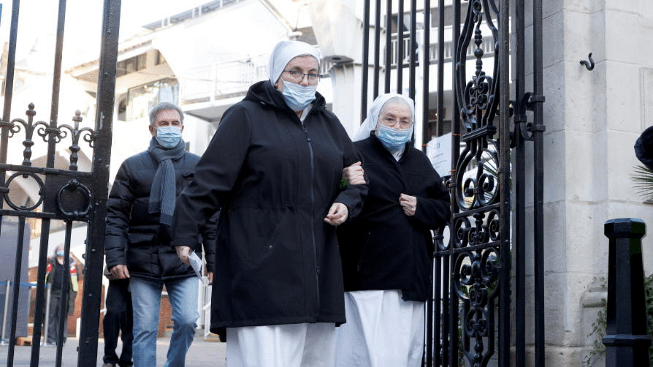 Nuns arrive at Lord's Cricket Ground to receive the coronavirus vaccine, amid the outbreak of coronavirus disease (COVID-19) in London, Britain, January 22, 2021. Credit: Reuters Photo