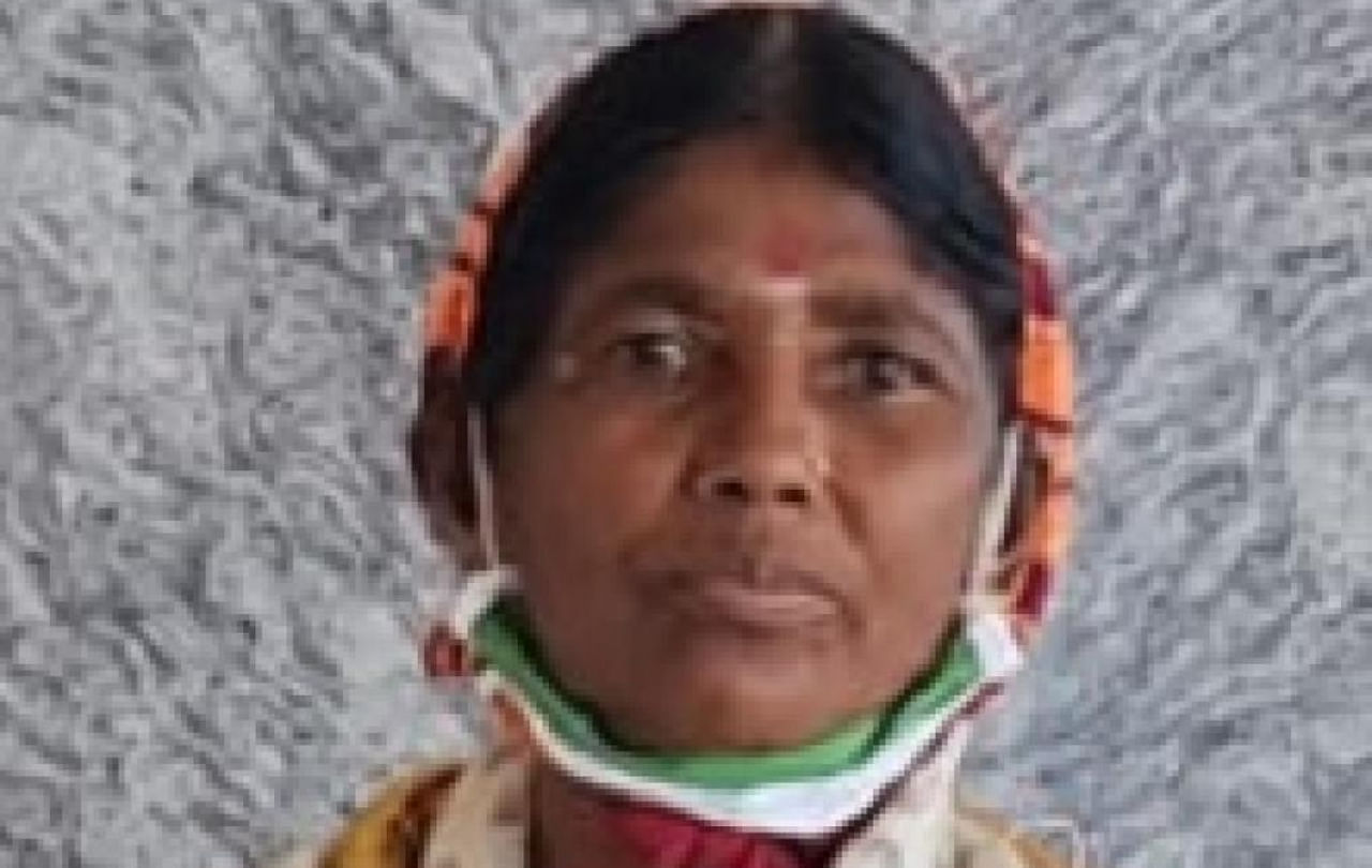 Madamma, 58, a Soliga woman from Hosapodu, Punajanur, Chamarajanagar, will be a guest at the Republic Day parade in New Delhi. Credit: Special Arrangement