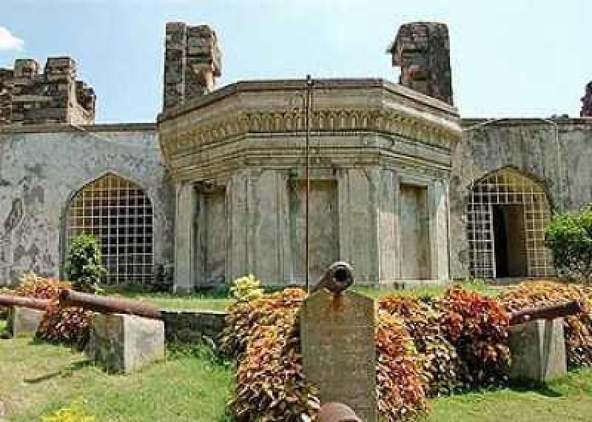 Kondapalli Fort, Vijayawada. PHOTOS COURTESY WIKIPEDIA