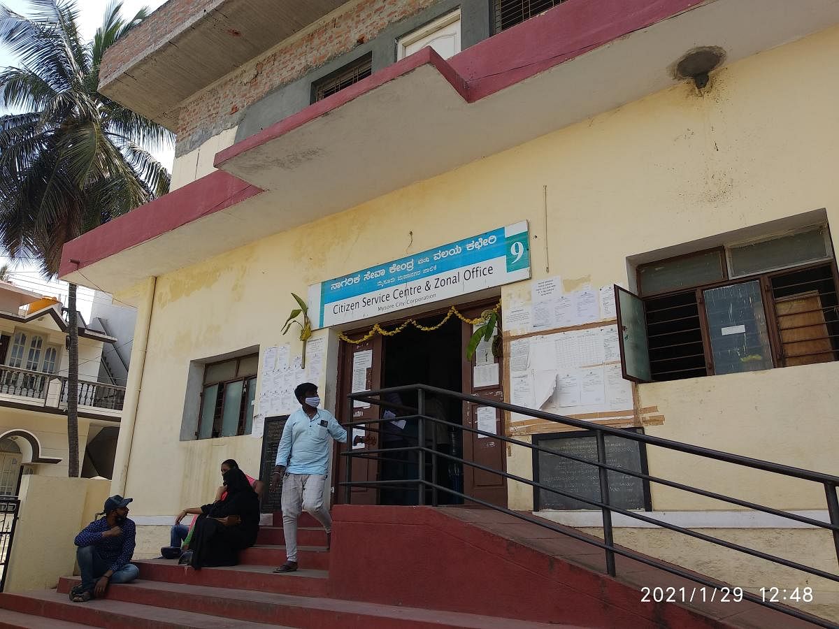 Zone-9 office of the Mysuru City Corporation at Gayathripuram in Mysuru. DH Photo/T R Sathish Kumar