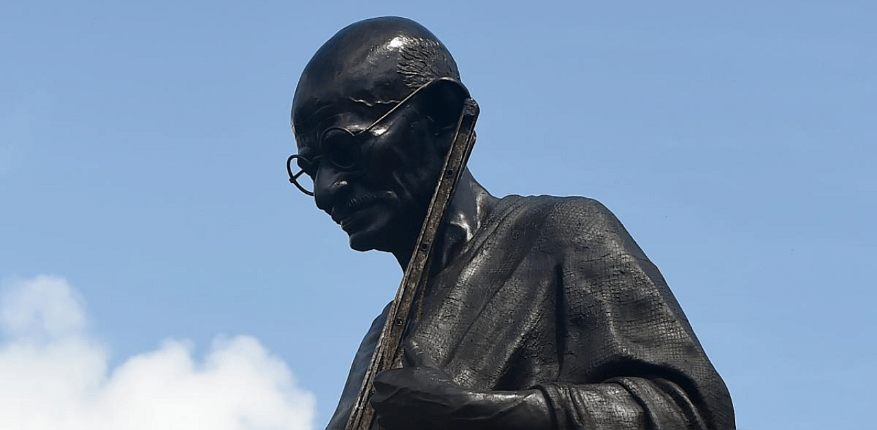 Mahatma Gandhi statue in Mumbai. Credit: AFP. 